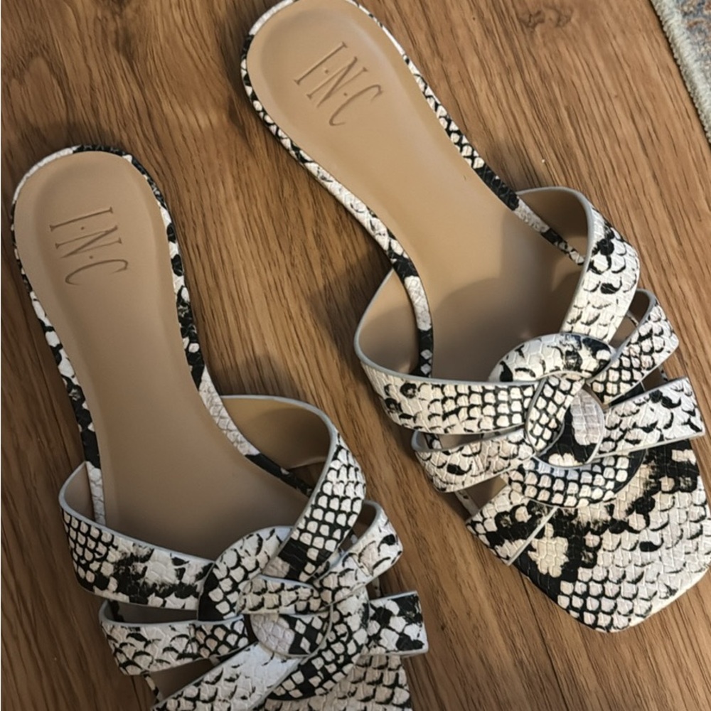 INC International Concepts Women's Black and White Patterned Sandals